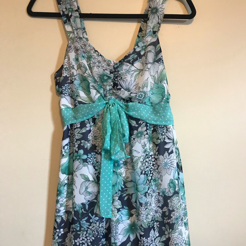 Motherhood maternity sleeveless top